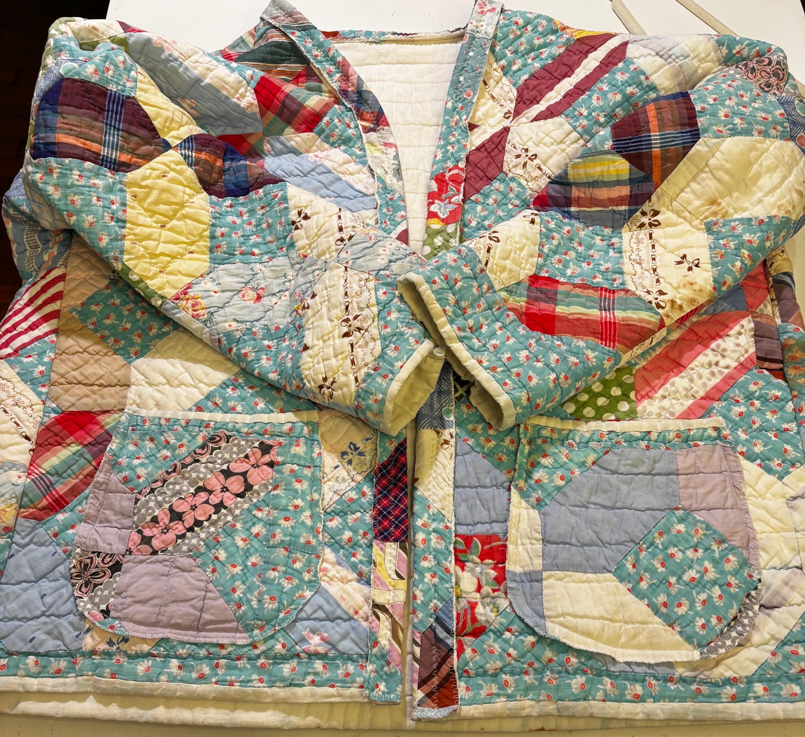 Scrappy Vintage Quilt Coat | 1930s-50s Plaid Floral Mix | One of a Kind Medium-XXL