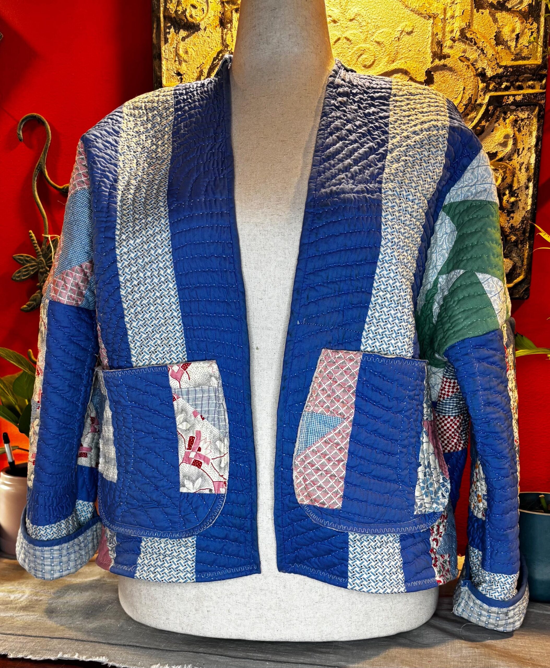 Vivienne Quilt Coat | 1930s-40s Feedsack Cobalt Blue Star Print Medium-XL