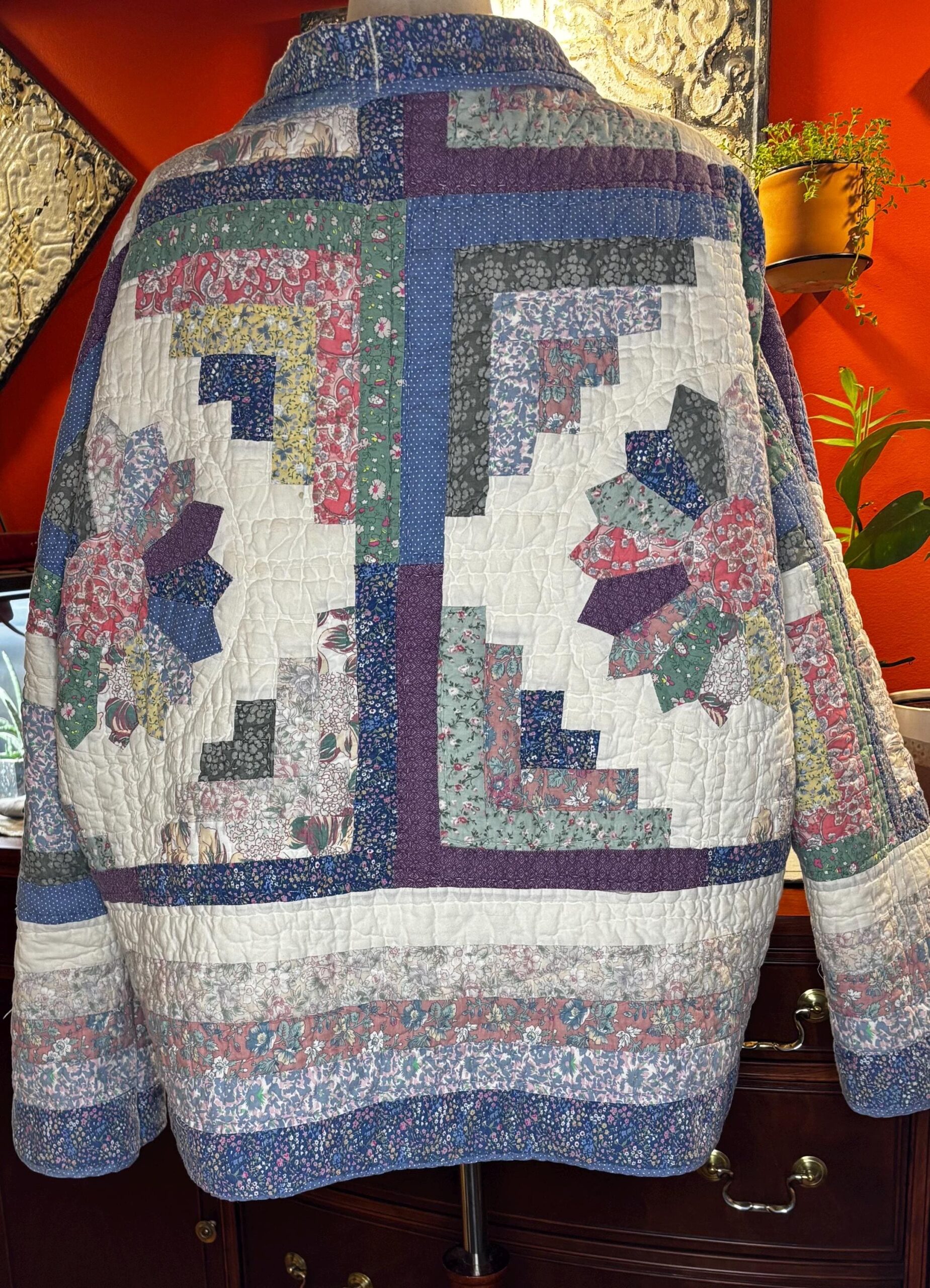 Margot Handmade Vintage Quilt Coat | 1940s-50s Hand Quilted Log Cabin Star (Medium-3XL)